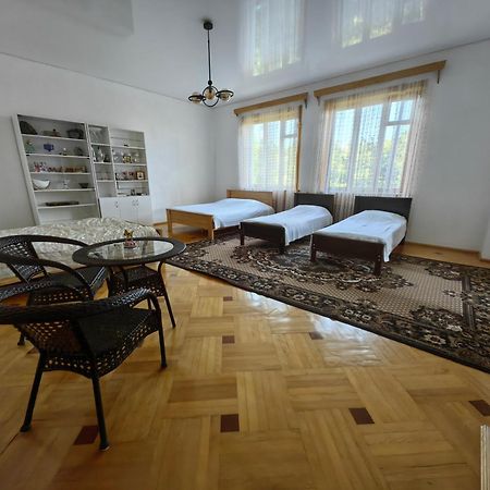 Guest House Metreveli Street 19 Khashuri Eksteriør bilde